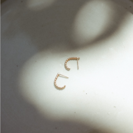 Rope Huggers – Our Spare Change